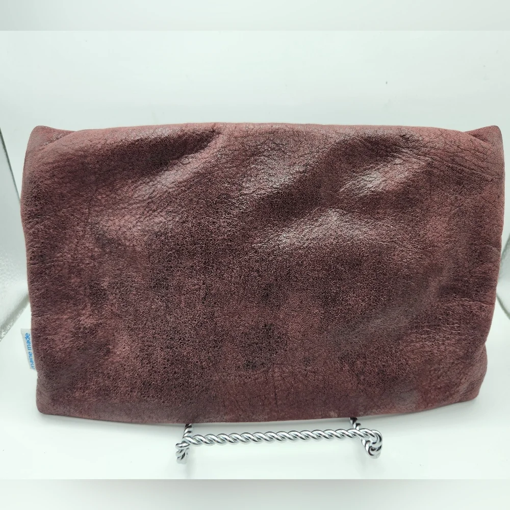 Rough And Tumble XL Slip Case, Black Rock Berry